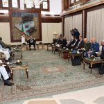 وزير داخلية النيجر يحظى باستقبال رسمي من الرئيس تبون