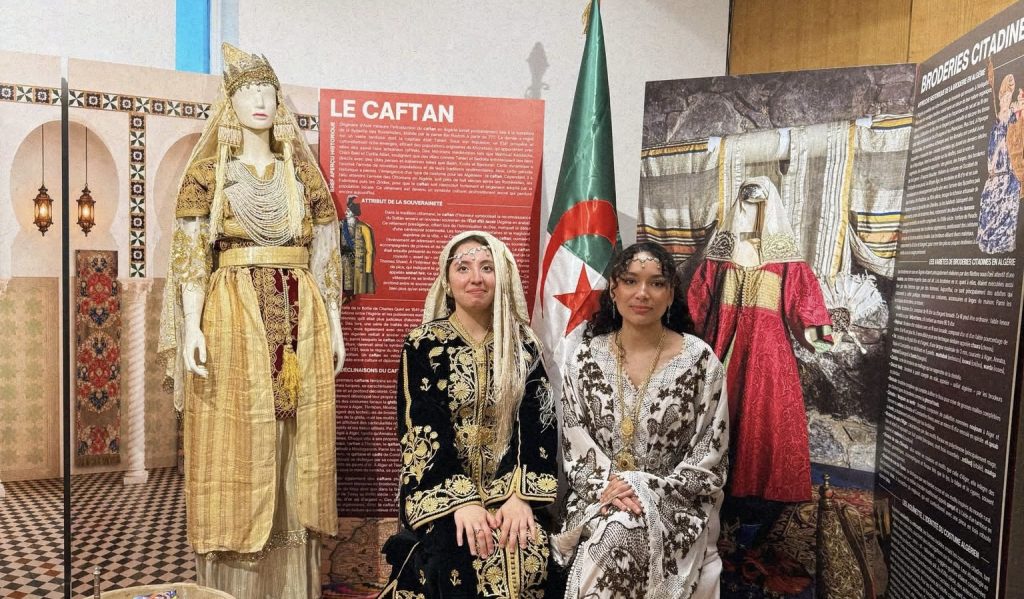 سفارة المغرب في باريس تجند مرتزقة للاعتداء على الجزائريين في فعاليات الأسبوع الأفريقي بمقر اليونسكو !