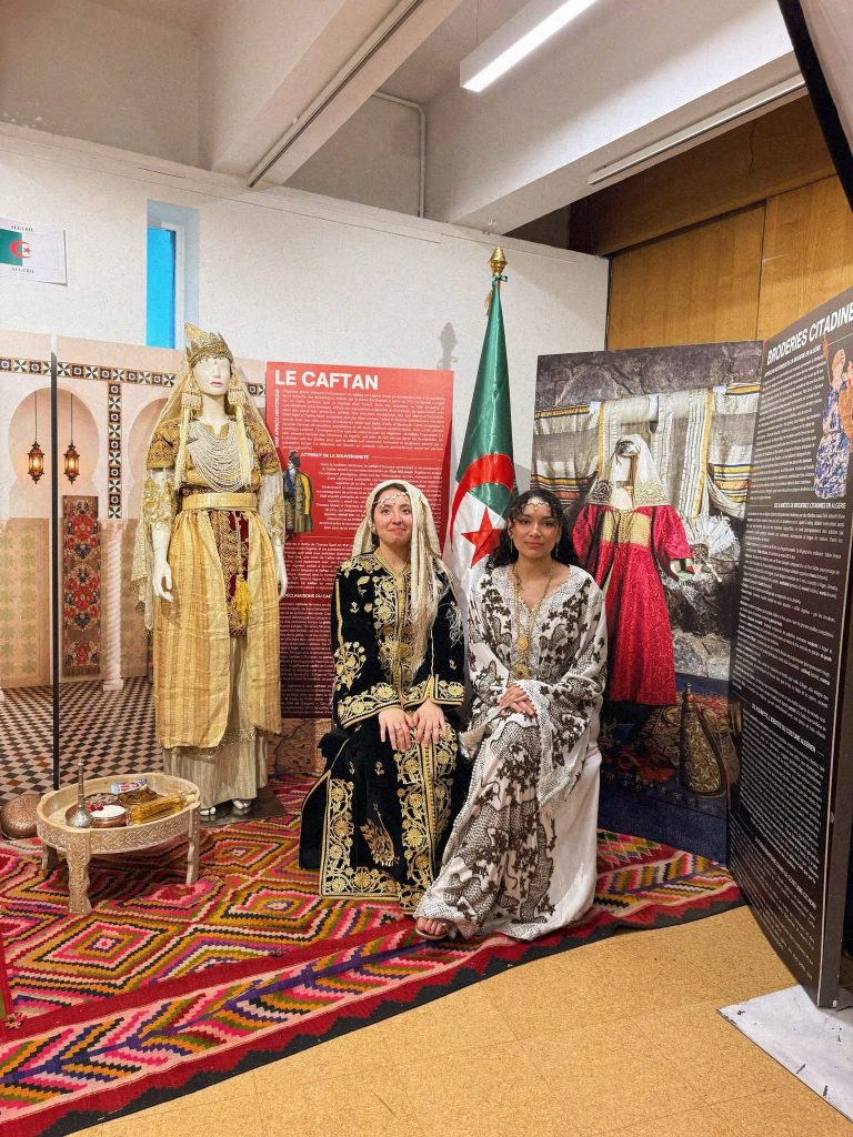 اعتداء مغربي جبان يستهدف الجناح الجزائري داخل مقر اليونسكو في معرض الأسبوع الإفريقي بباريس