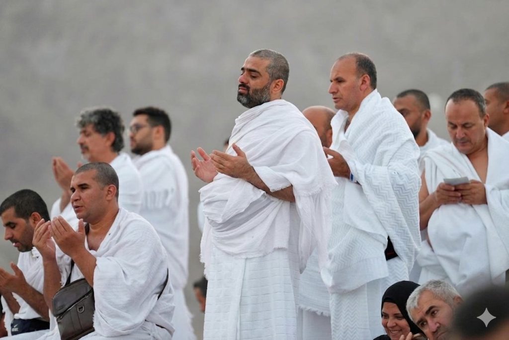 أزيد من 1.5 مليون حاج بجبل عرفة لأداء أحد الأركان الأساسية لمناسك الحج