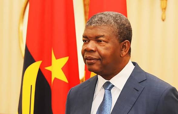 Angolan President in Algeria (Special Coverage)