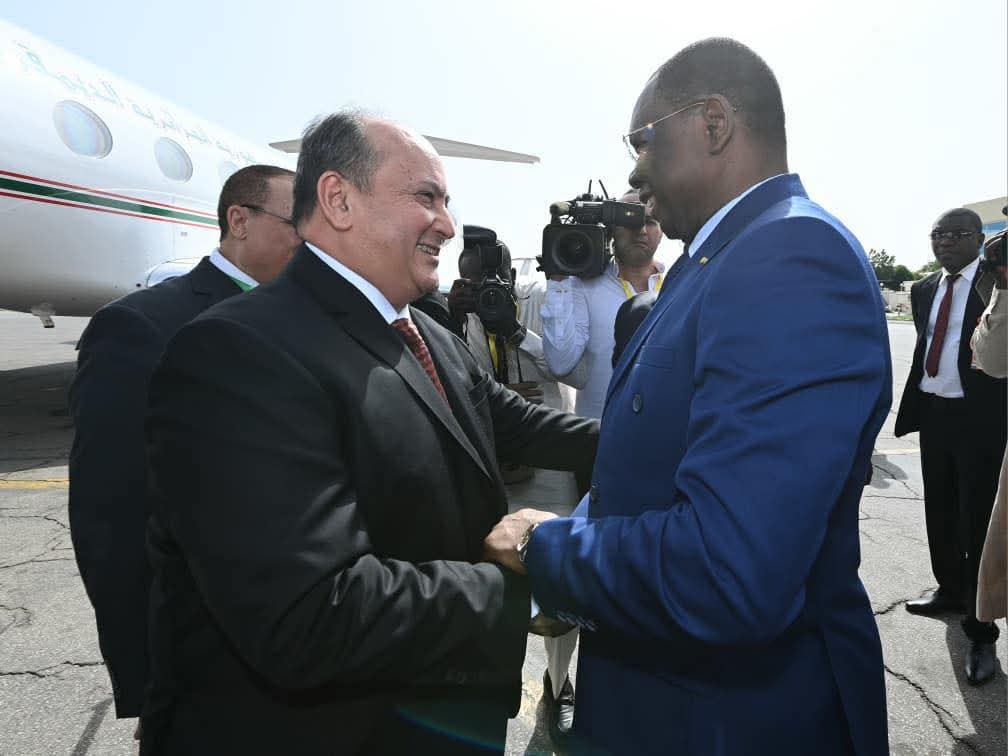 Sur instruction du président algérien, Seffi Ghrieb effectue une visite officielle en République du Tchad
