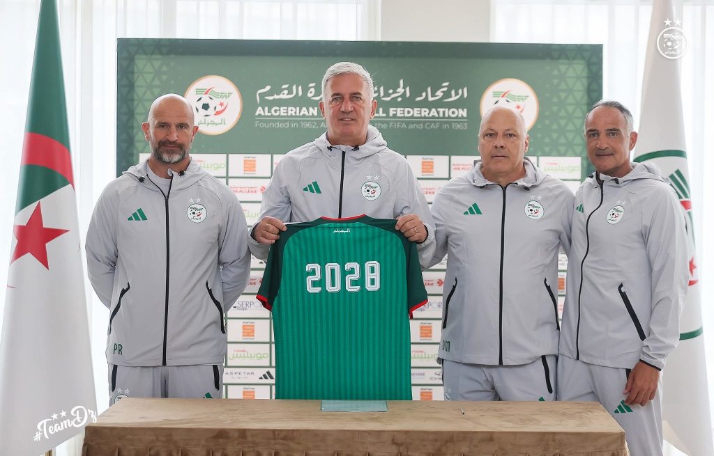 تمديد عقد مدرب المنتخب الجزائري فلاديمير بيتكوفيتش إلى غاية 2028
