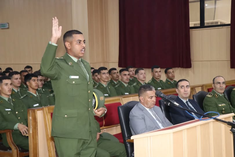 ضباط الدرك الوطني وضباط مختلف مكونات الجيش الوطني الشعبي يؤدون اليمين القانونية بمجلس قضاء الجزائر