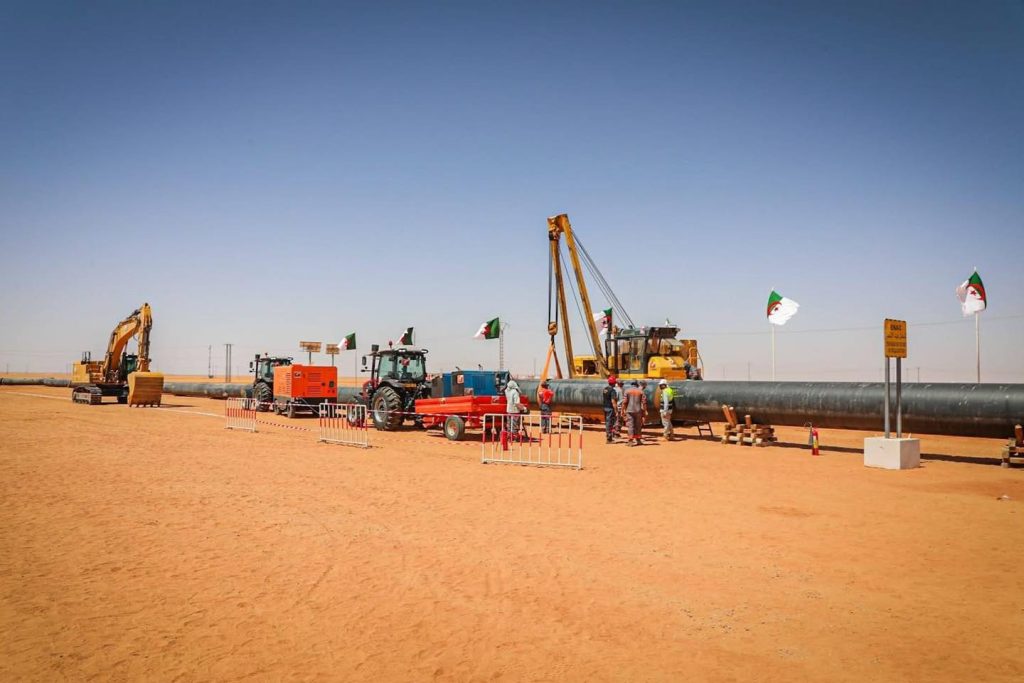 حدث تاريخي.. الجزائر تشرع رسميا في أشغال إنجاز أكبر مشروع طاقوي في إفريقيا