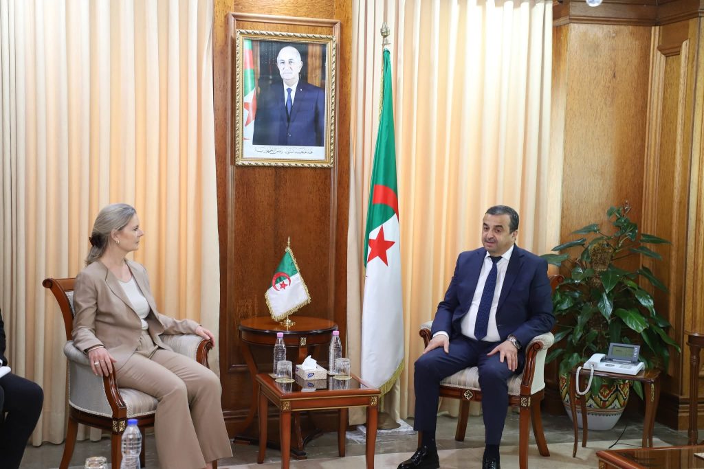 عرقاب ومسؤولة ” إكينور” يبحثان توسيع التعاون الجزائري النرويجي في قطاع المحروقات