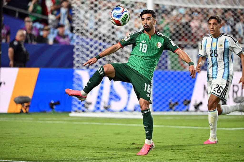 عمورة يتجه للغياب عن لقاء سويسرا وبن بوعلي جاهز