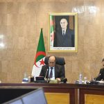Le Premier ministre Sifi Ghrieb préside une réunion du gouvernement