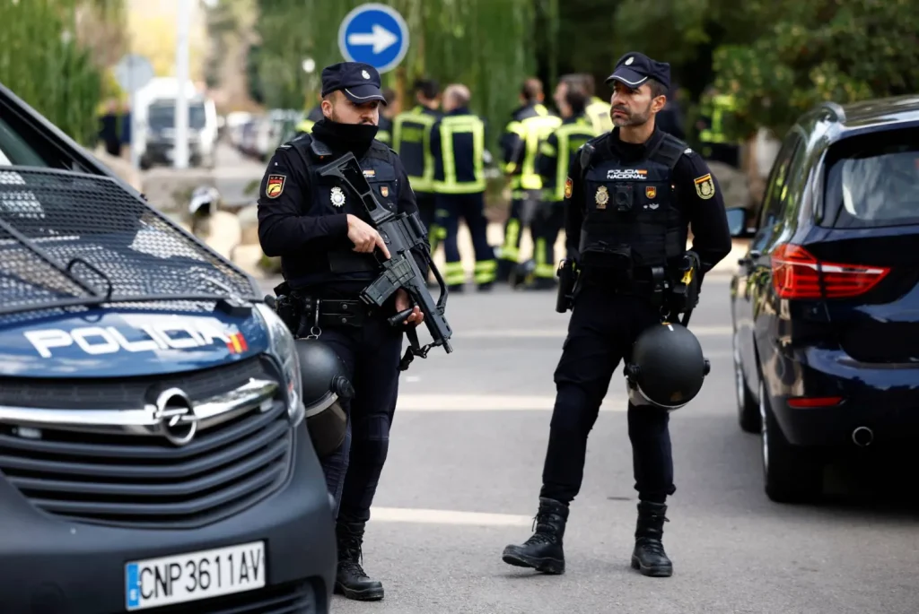 التحقيقات الإسبانية تكشف عن معطيات جديدة بخصوص أنفاق تهريب الحشيش من المغرب نحو أوروبا