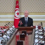 قيس سعيد يفتح باب الصلح الجزائي أمام  المتورطين بالفساد المالي في الداخل والخارج