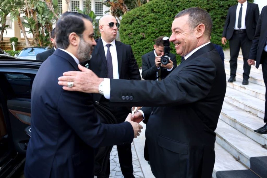 هذا ما دار بين وزير الداخلية الجزائري ووزير الخارجية السوري!