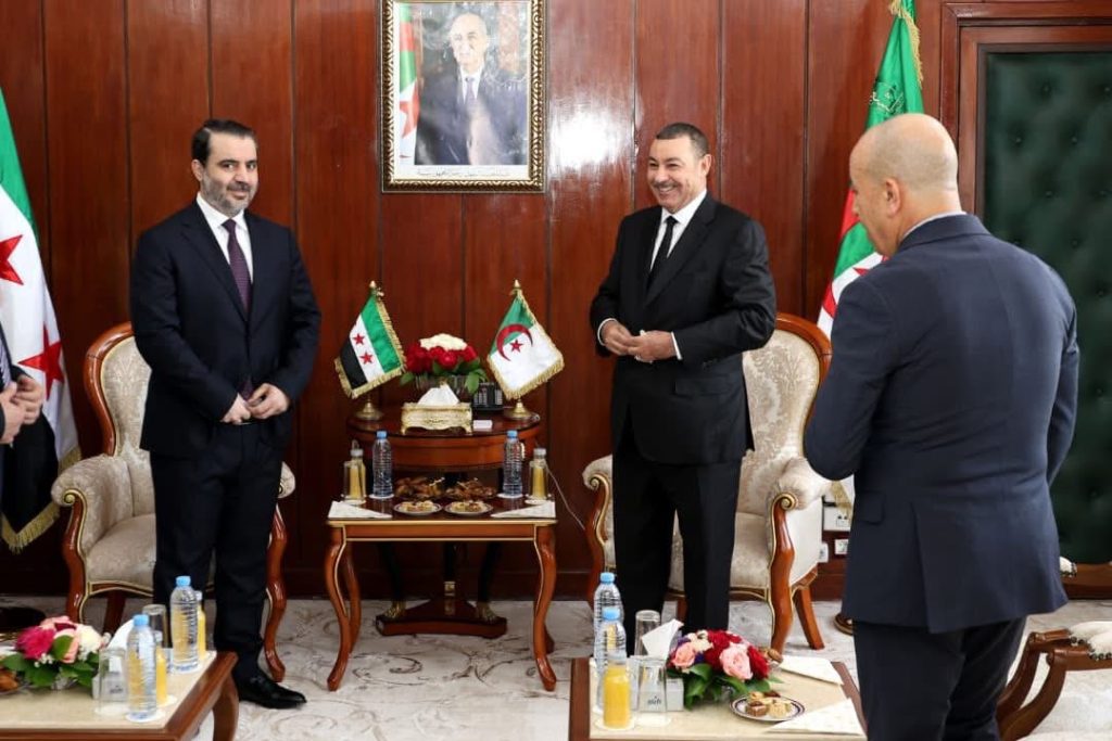 هذا ما دار بين وزير الداخلية الجزائري ووزير الخارجية السوري!