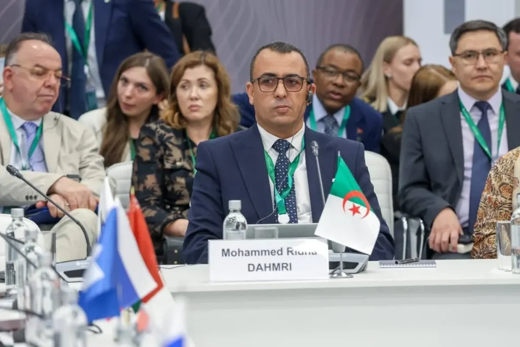 الغرفة الوطنية للمحضرين القضائيين تشارك بروسيا في المنتدى الدولي الـ14 لمدينة سانت بطرسبيرغ