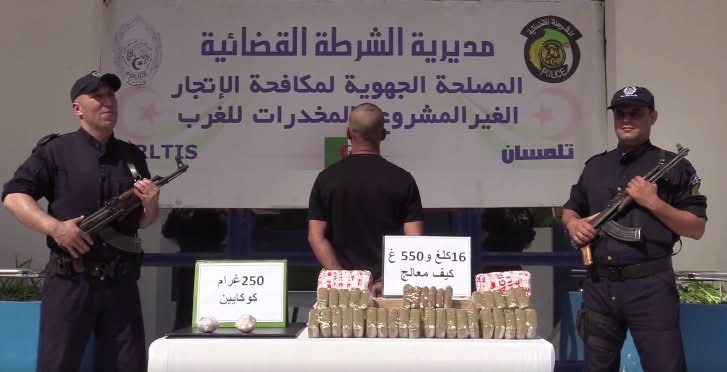 الجزائر.. ضبط أزيد من 71 كلغ من الكيف المعالج مصدرها المغرب