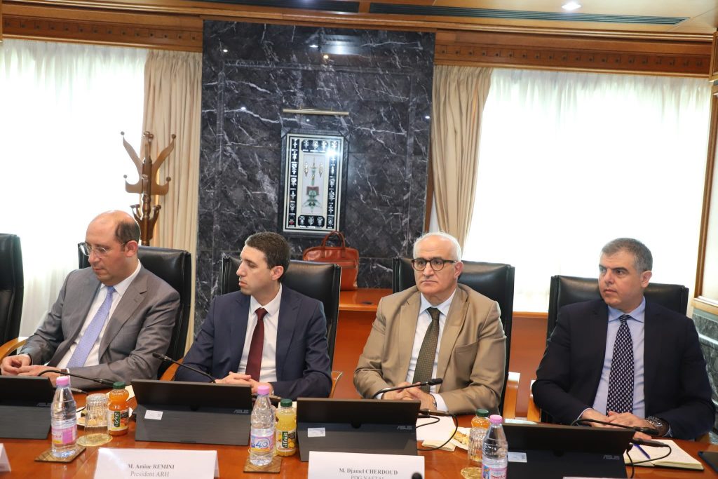 النيجر تؤكد على الأهمية الاستراتيجية لمشروع أنبوب الغاز العابر للصحراء