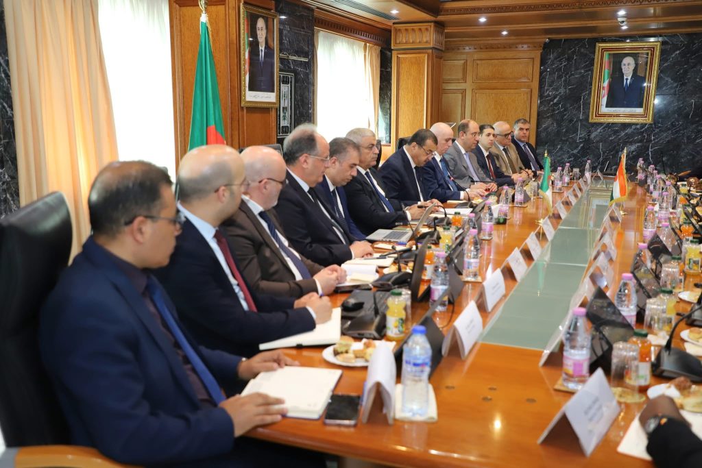 النيجر تؤكد على الأهمية الاستراتيجية لمشروع أنبوب الغاز العابر للصحراء