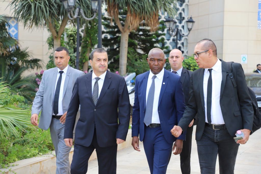 منتدى الدول المصدرة للغاز يشيد بمشروع أنبوب الغاز العابر للصحراء الاستراتيجي