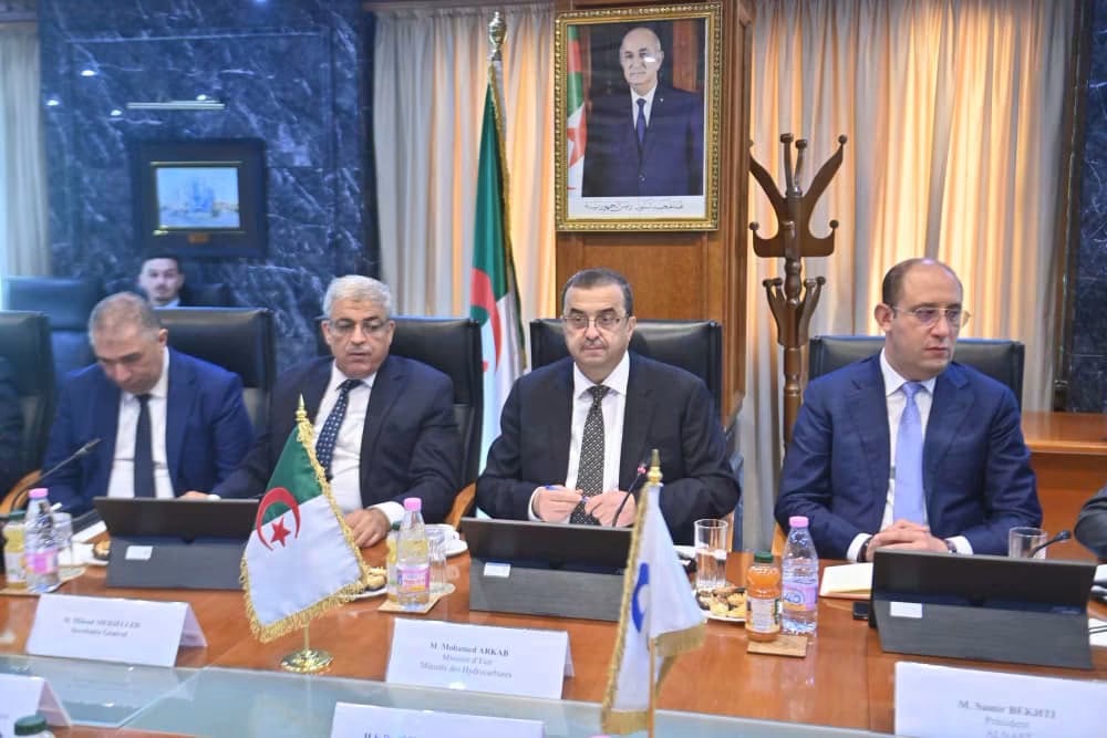 منتدى الدول المصدرة للغاز يشيد بمشروع أنبوب الغاز العابر للصحراء الاستراتيجي