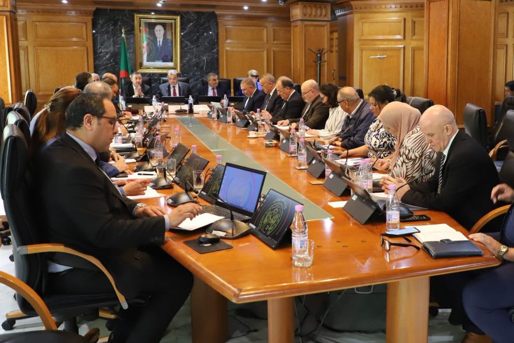 مشروع استغلال منجم غارا جبيلات العملاق تحت مجهر الحكومة الجزائرية
