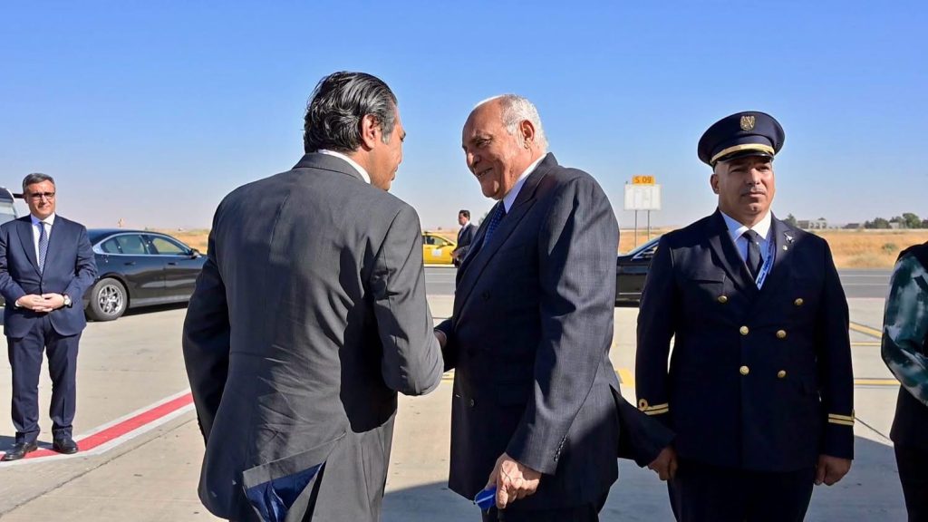 وزير الخارجية الجزائري يحل بالأردن بأجندة مكثفة!