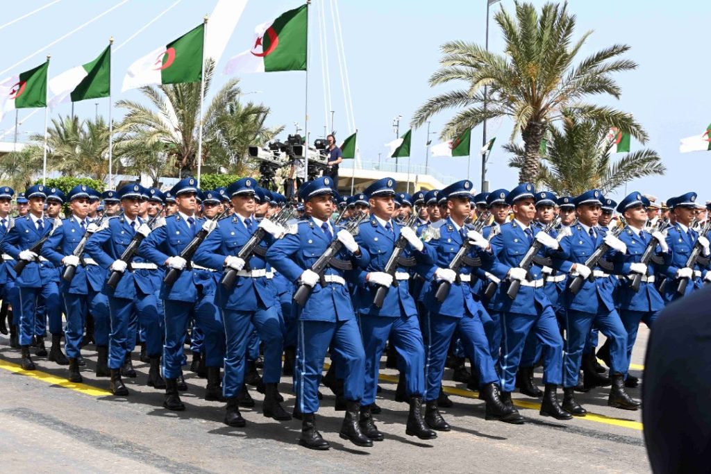 الشرطة الجزائرية تفتح باب التوظيف وهذه هي التخصصات المطلوبة!