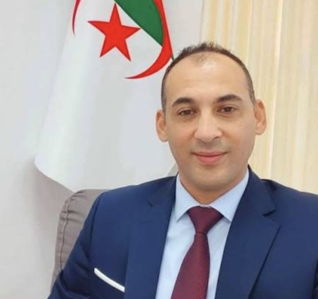 5 سنوات حبسا نافذا لمنتحل صفة رئيس مؤسسة منتدى صدى الشباب الجزائرية