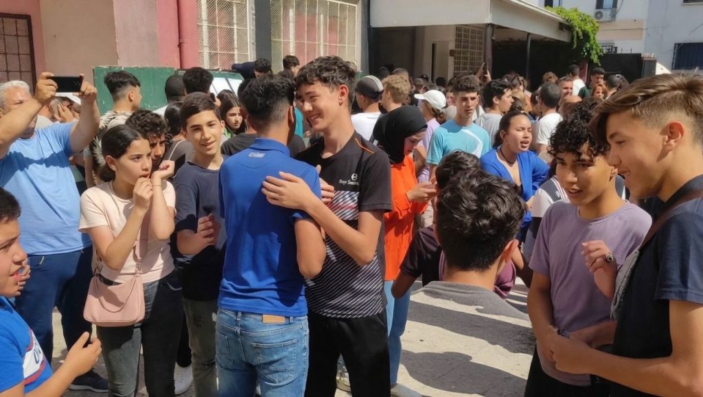 وزارة التربية الجزائرية تعلن عن نتائج امتحانات شهادة التعليم المتوسط