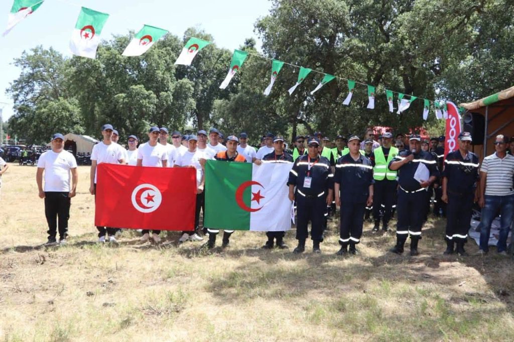فعاليات الجولة الدولية للمشي الجبلي المنظمة بغابة المزرعة بسوق أهراس.