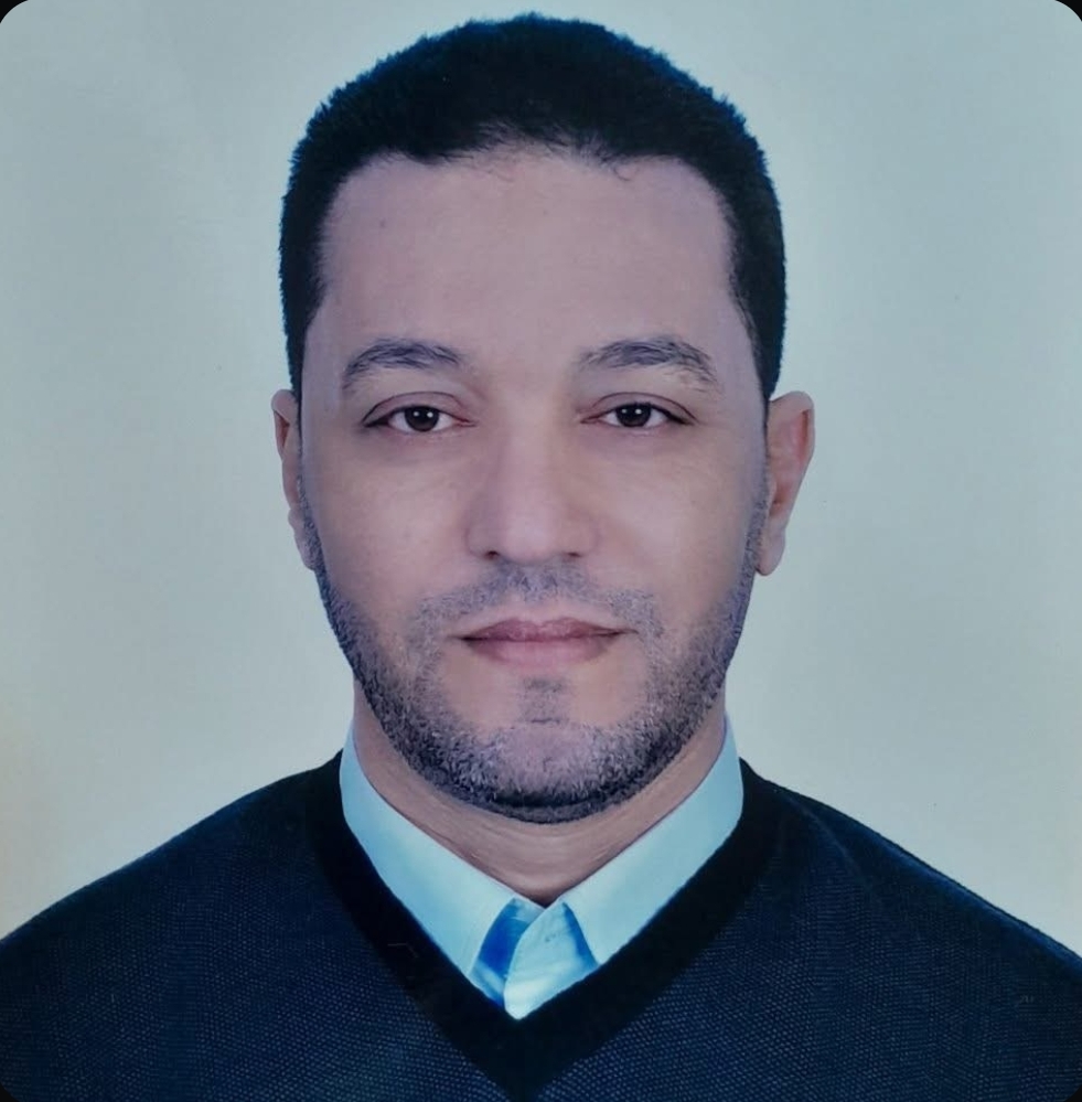 سيقان المنتخب المستورد أغلى من رقبة محمد السادس!