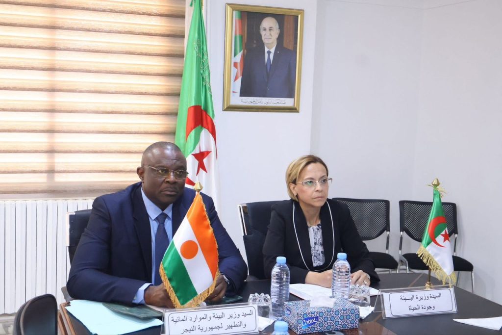 وزيرة البيئة وجودة الحياة الجزائرية تستقبل نظيرها النجيري لبحث سبل وأفاق التعاون الثنائي بين البلدين