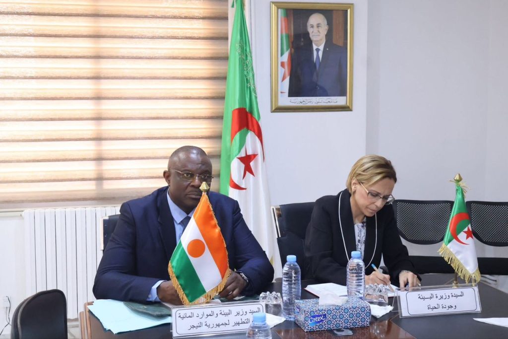 وزيرة البيئة وجودة الحياة الجزائرية تستقبل نظيرها النجيري لبحث سبل وأفاق التعاون الثنائي بين البلدين