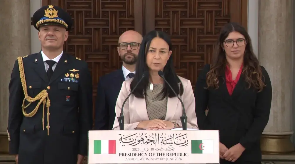 إيطاليا عازمة على العمل من أجل تعزيز علاقات الصداقة والشراكة مع الجزائر