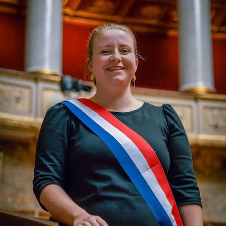 Une députée française veut faciliter l&rsquo;accès pour les personnes nées en Algérie avant 1962