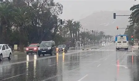إضطرابات جوية و تساقط أمطار رعدية مرتقبة بعدة  ولايات من الوطن
