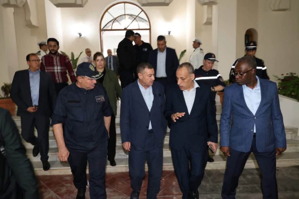 الجزائر.. إنزال وزاري بعنابة للوقوف على عملية إخماد الحرائق