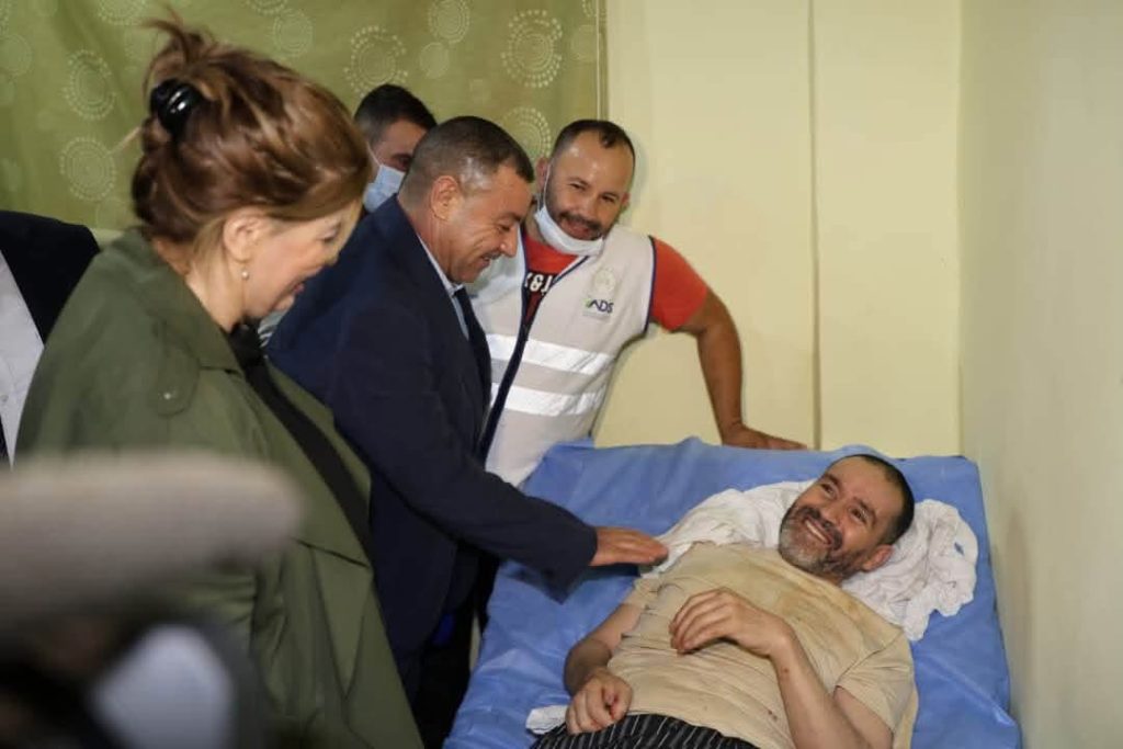 الجزائر.. إنزال وزاري بعنابة للوقوف على عملية إخماد الحرائق
