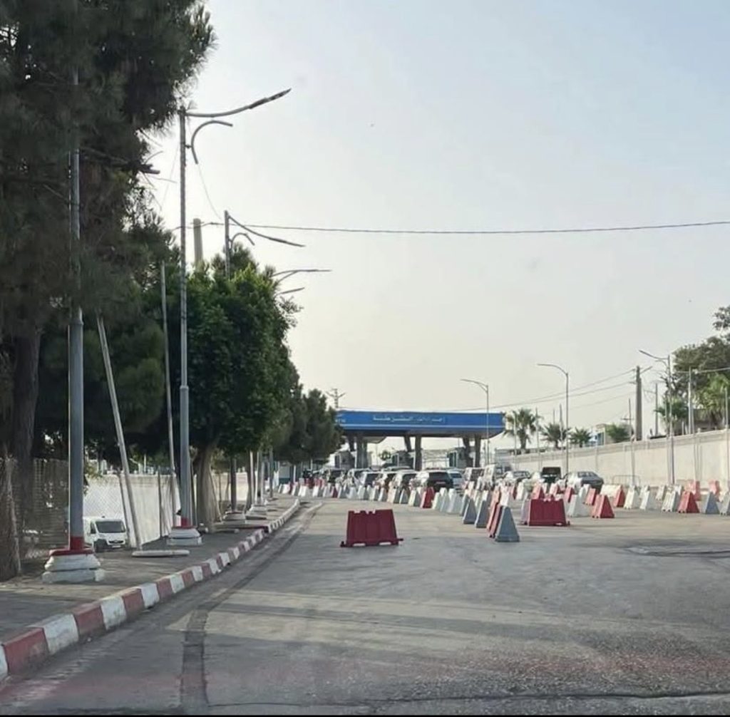 تراجع قياسي في أعداد الجزائريين المتوجهين إلى تونس ..صدمة في القطاع السياحي التونسي!