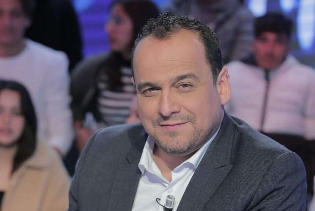 فرنسا تفتح جبهة جديدة مع تونس بسبب صحافي مزدوج الجنسية