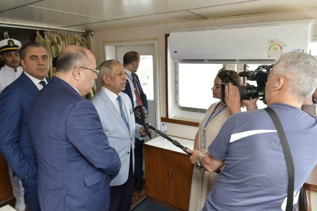السفينة المصرية “عايدة 4” ترسو بميناء الجزائر لتعزيز التعاون في التكوين البحري