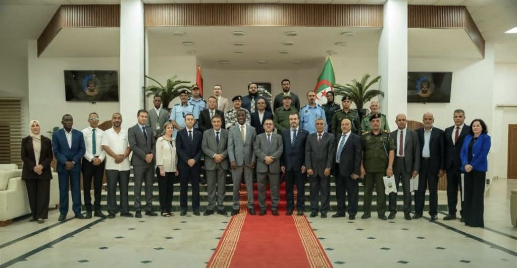 توقيع محضر اتفاق تعاون بين الجمارك الجزائرية والليبية