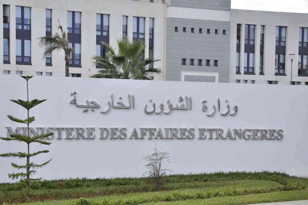 Algeria strongly condemns the targeting of two ships in the Egyptian port of Damietta