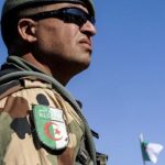 الجيش الجزائري يقضي على إرهابِيَّين بالناحية العسكرية الأولى