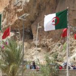 الجزائريون يطالبون بترحيل “المراركة “.. ما القصة ؟