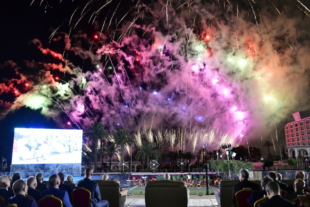 احتفالات عيد استقلال الجزائر تخطف الأنظار تحت إشراف الرئيس تبون