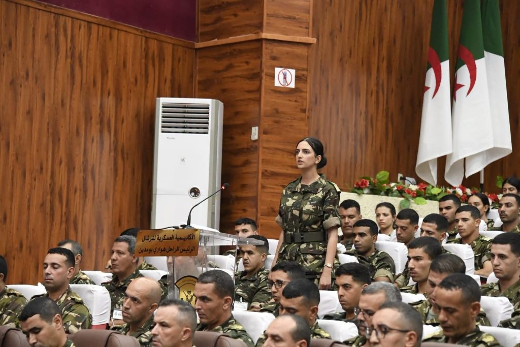 شنقريحة: “أكاديمية شرشال.. مرآة حقيقية للمستوى المرموق الذي بلغته المنظومة التكوينية العسكرية”