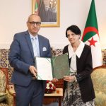 رئيسة المحكمة الدستورية تتسلم محاضر النتائج المؤقتة للانتخابات التشريعية