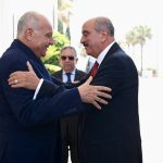 وزير الخارجية التونسي يحل بالجزائر