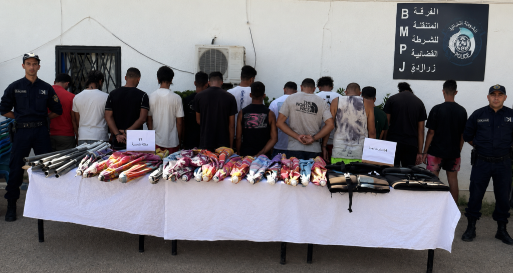توقيف 15 شخصا كانوا يستغلون الشواطئ بطريقة غير قانونية بالعاصمة الجزائرية