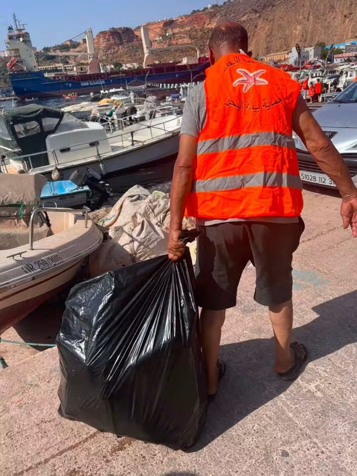 حملة وطنية لتنظيف 45 ميناء وملجأ للصيد.. الجزائر تكثف جهود حماية البيئة البحرية