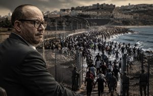 مستشار محمد السادس.. العقل المدبر للهجرة الجماعية إلى سبتة الإسبانية!